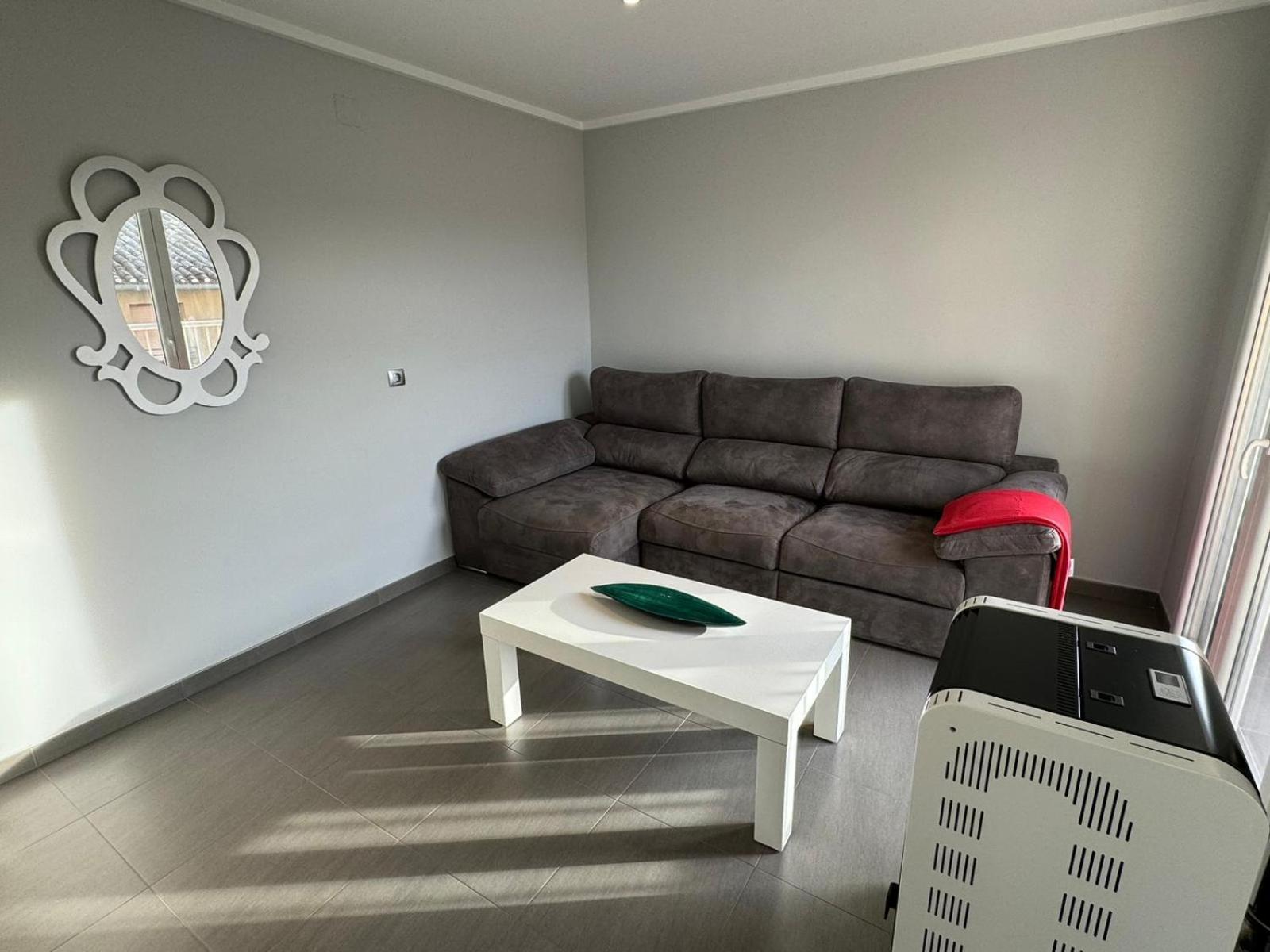 Apartamento Novo En Montealegre Amplio Y Comodo Montealegre del Castillo Kültér fotó